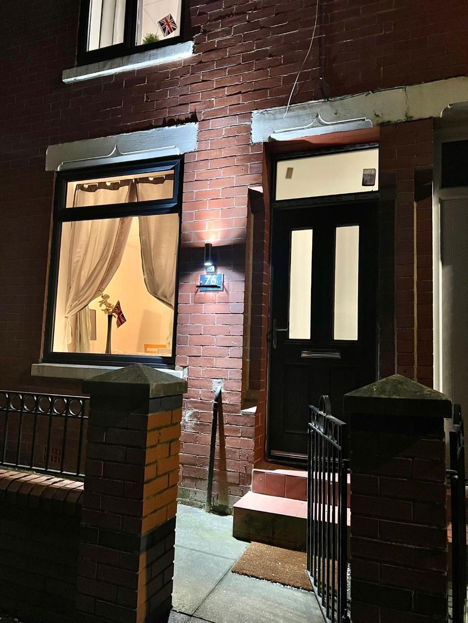 Lux En-Suite Coop Arena Mancity Stadium Piccadilly Manchester Exterior photo
