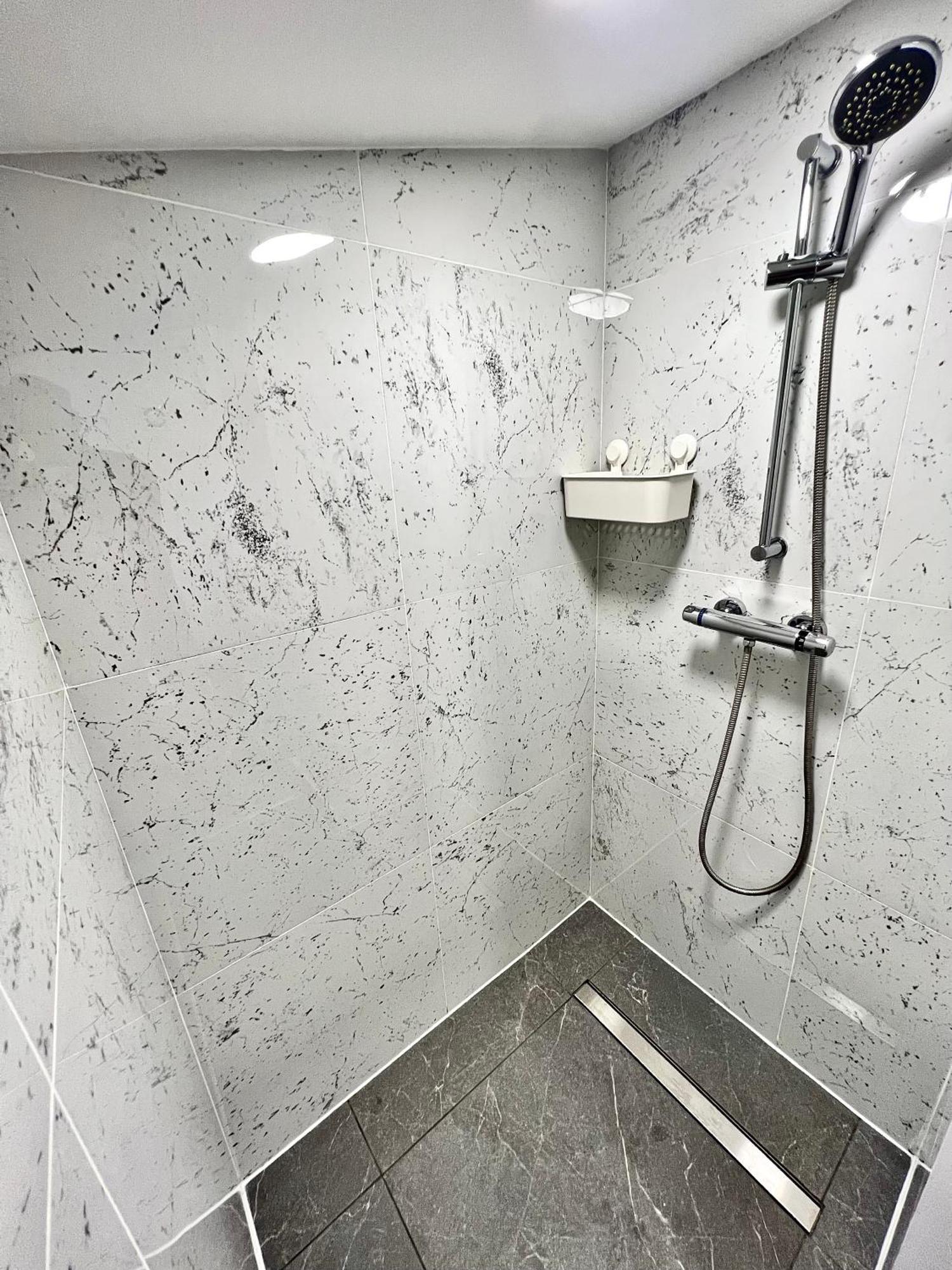 Lux En-Suite Coop Arena Mancity Stadium Piccadilly Manchester Exterior photo