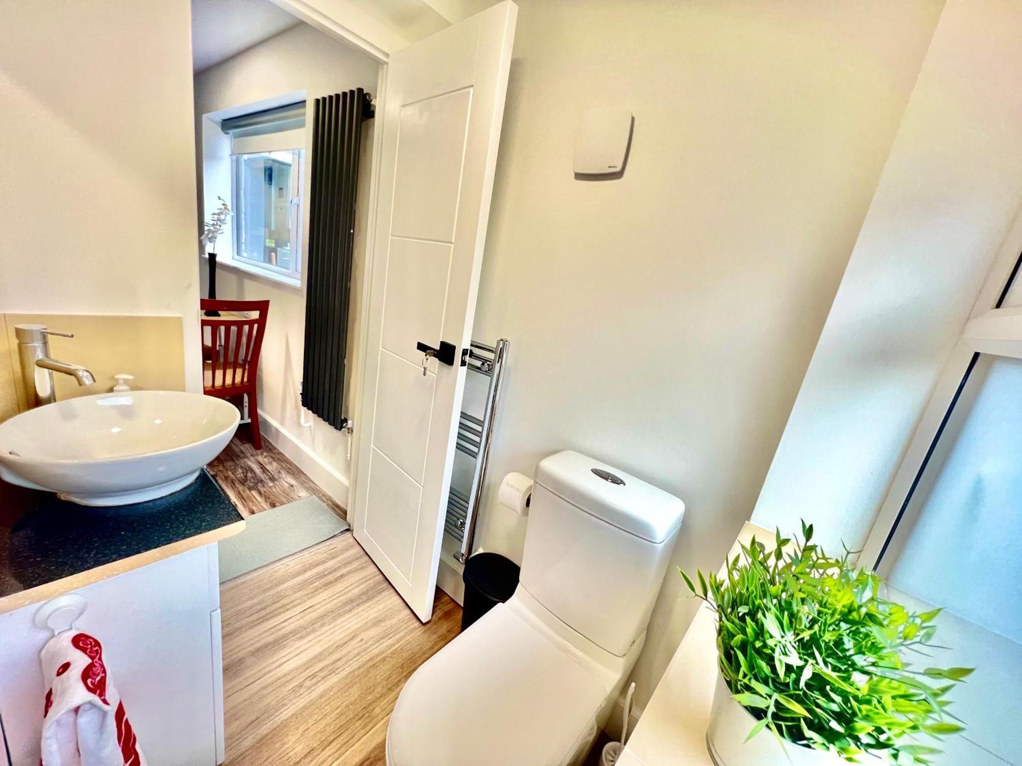 Lux En-Suite Coop Arena Mancity Stadium Piccadilly Manchester Exterior photo
